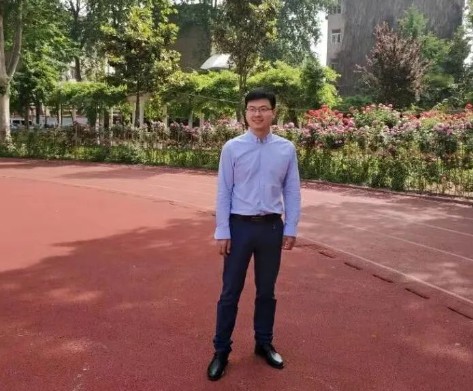 榜样巡礼 | 中共郑州优胜实验中学支部“勤廉榜样”——杨志远