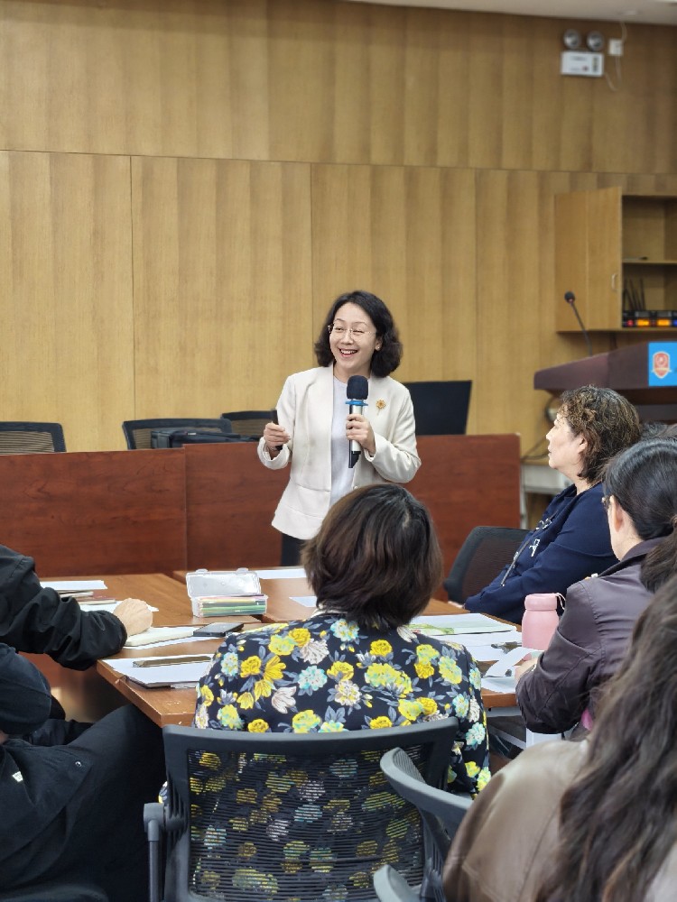 幸福职工 惠至心灵——郑州市总工会“幸福课堂进基层”活动在我校举行