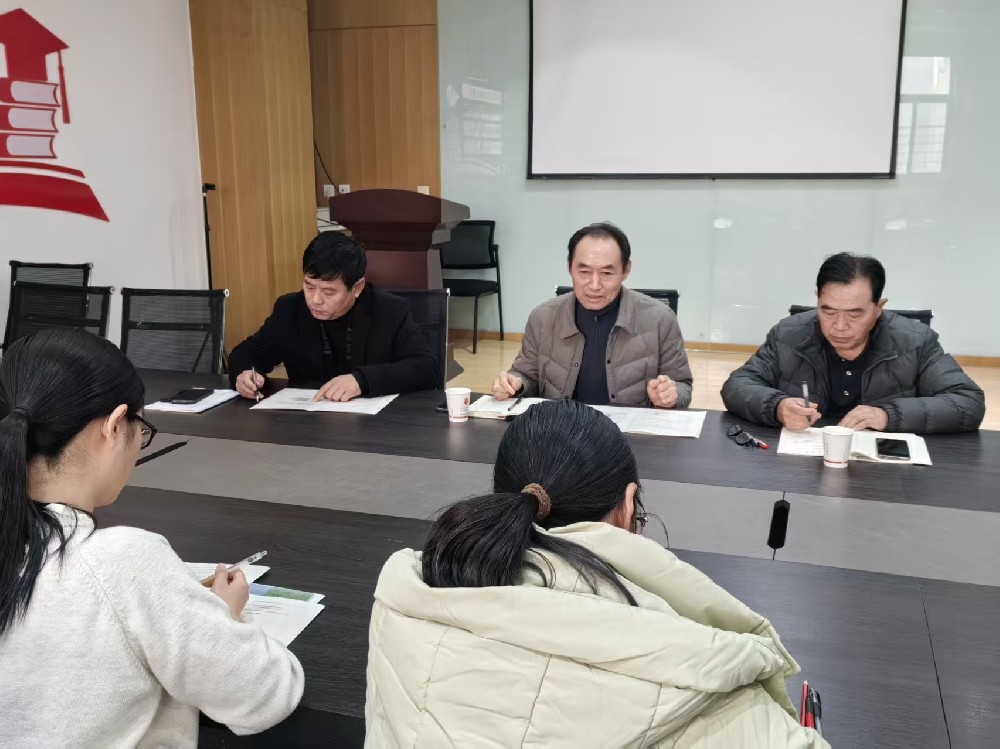 专家引领 教研赋能 ⎜郑州四中正高级教师焦兆霆深入我校生物课堂听评指导